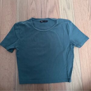 Zara Women’s green Crop Top